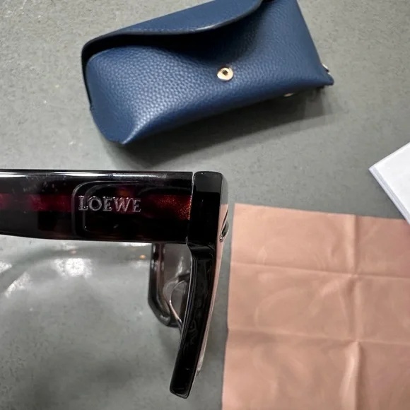 NWT Loewe Sunglasses - Picture 3 of 5